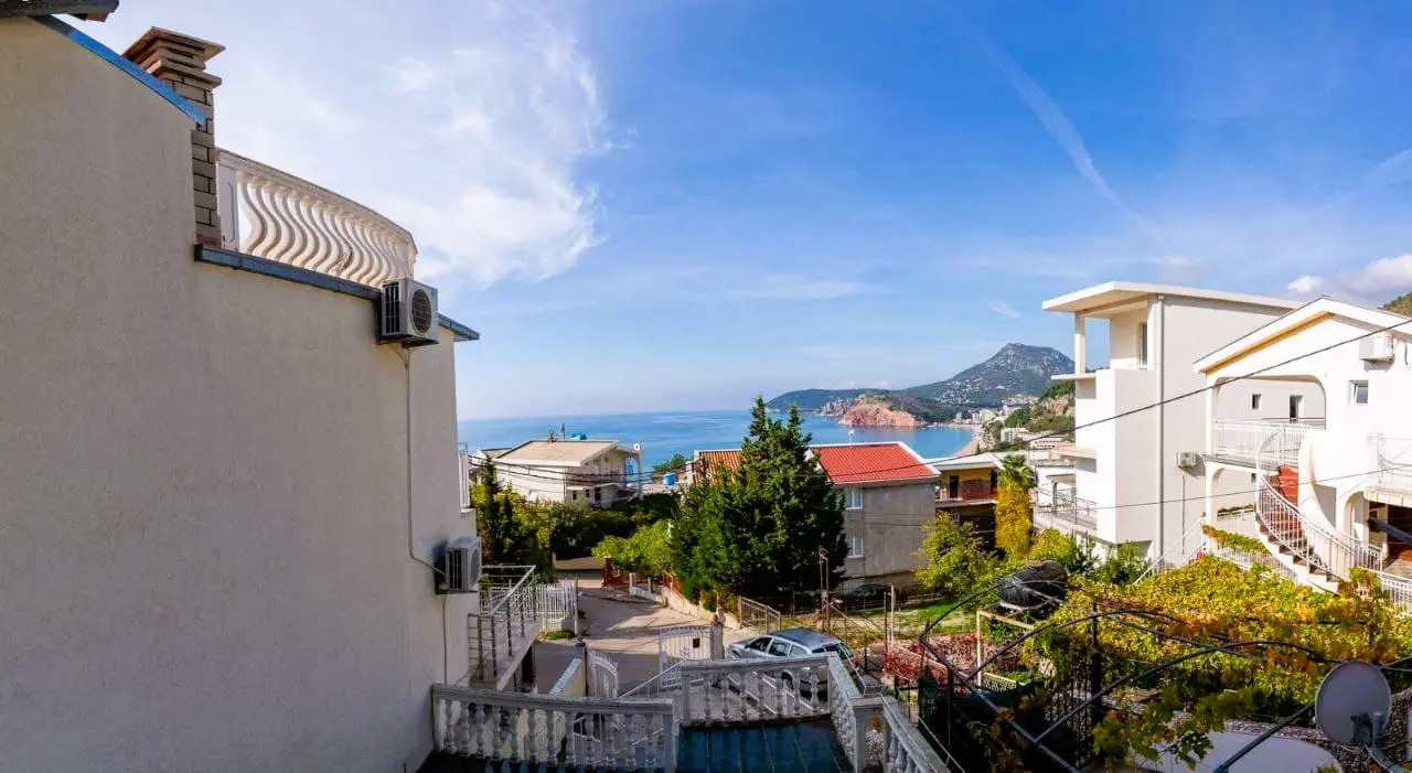 House for Sale in Sutomore, Bar – Sea View & 600m to the Beach