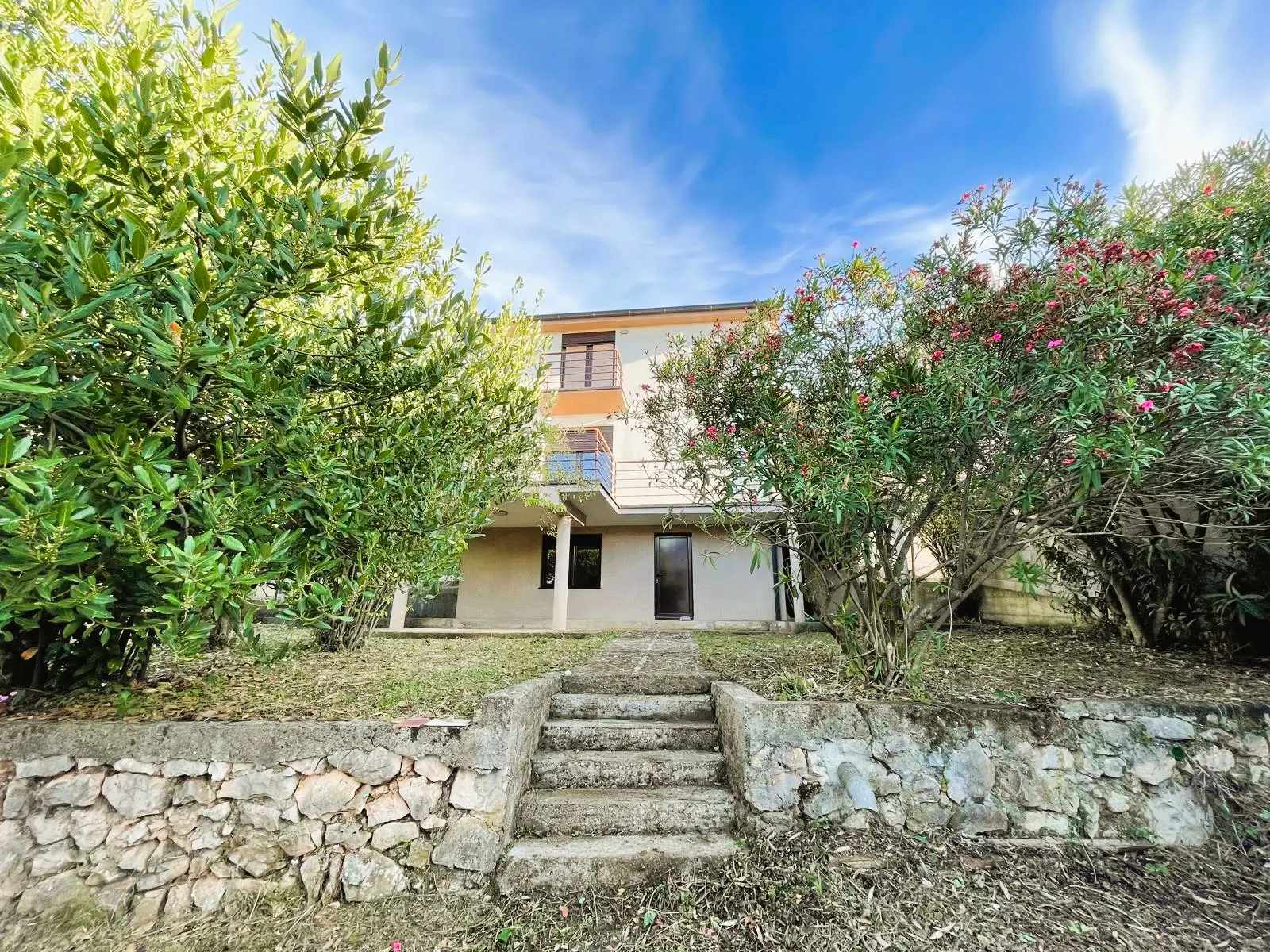 Spacious Sea-View House for Sale in Bar-Utjeha 3