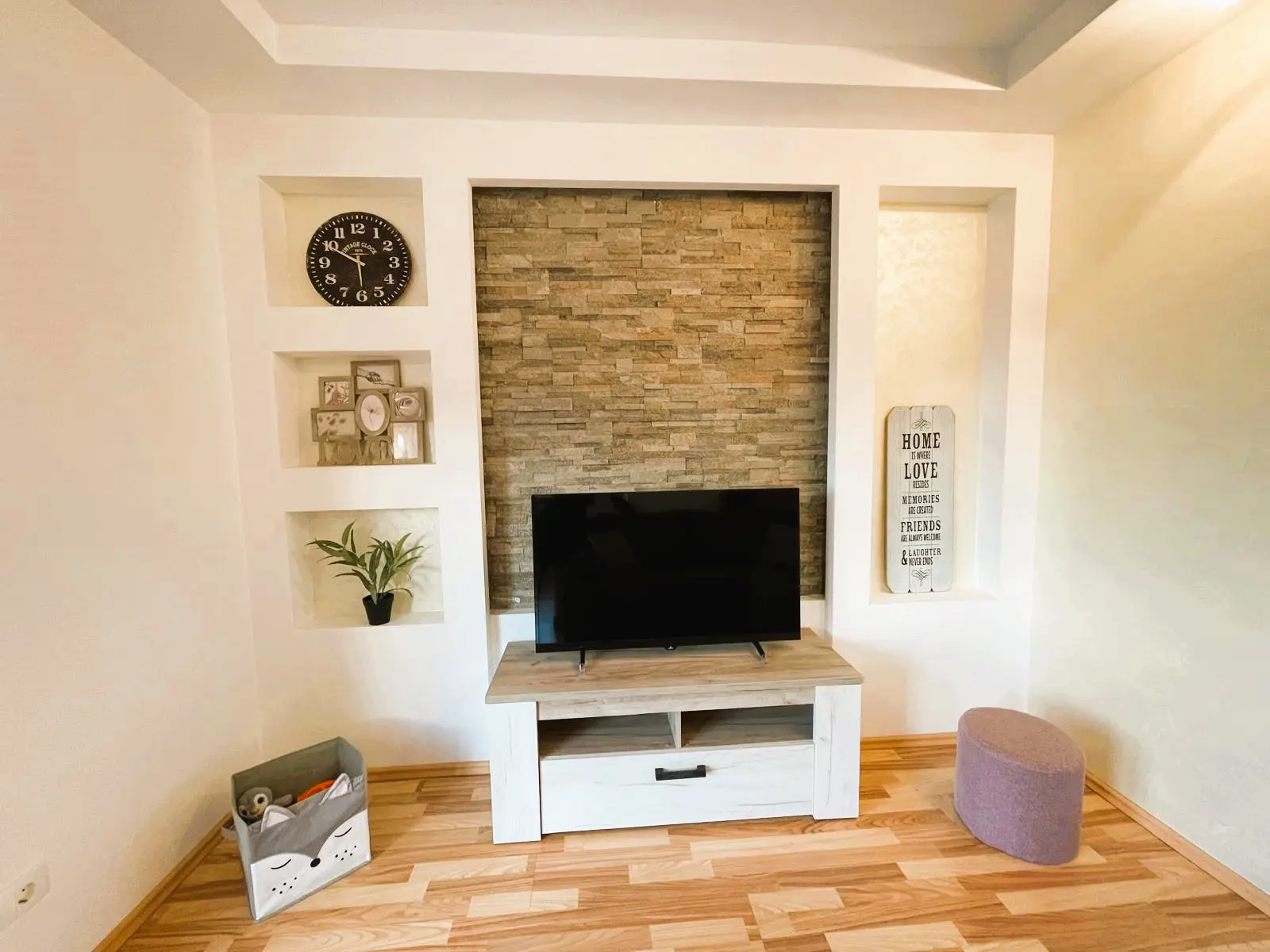 Spacious Sea-View House for Sale in Bar-Utjeha 7