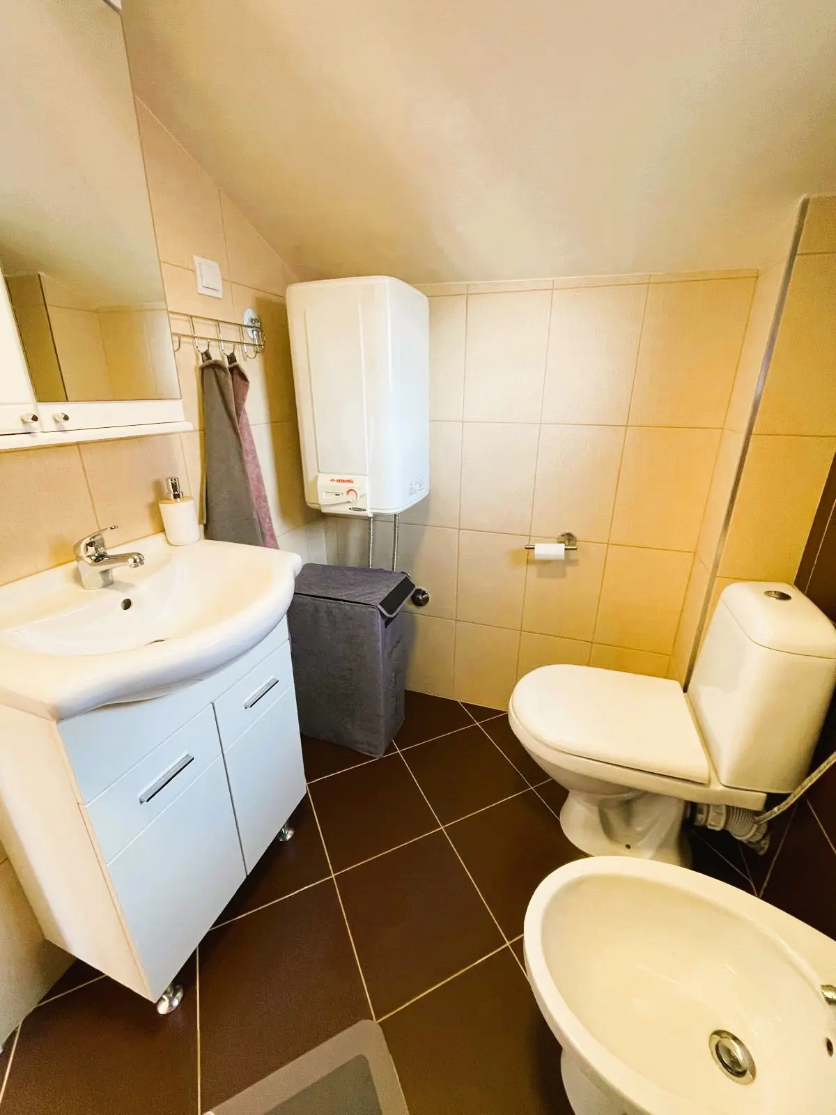 Spacious Sea-View House for Sale in Bar-Utjeha 10