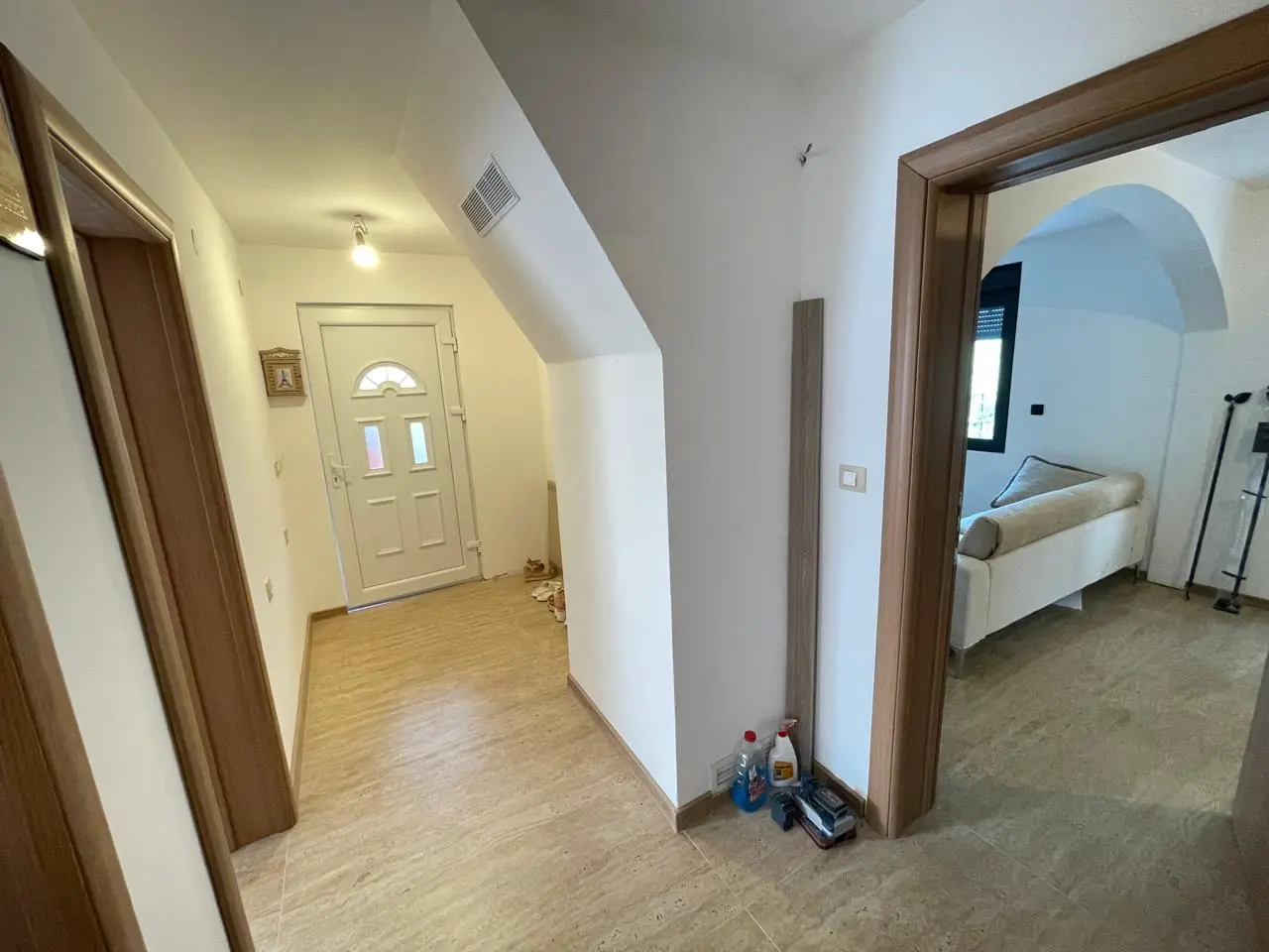 Spacious Sea View Home in Sutomore 3