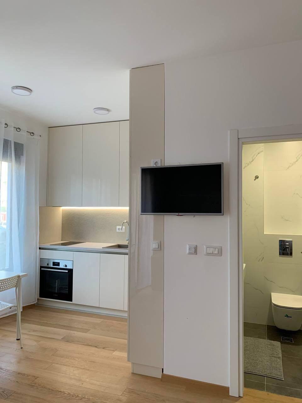 Modern Studio Apartment in Becici with Parking and Bosch Appliances 4