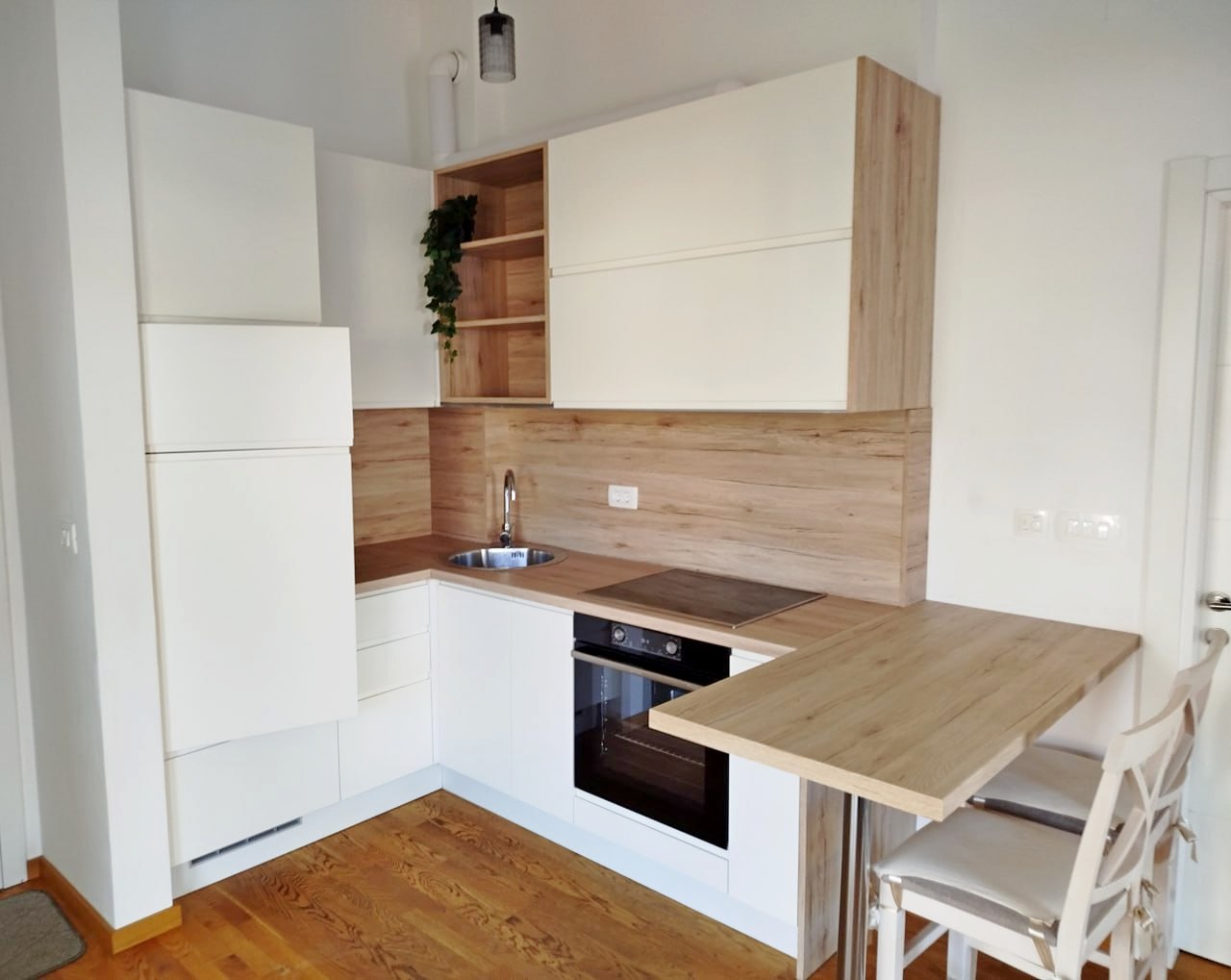 Luxury 1BR Apartment in Centar, Bar - Ideal Investment Opportunity 6