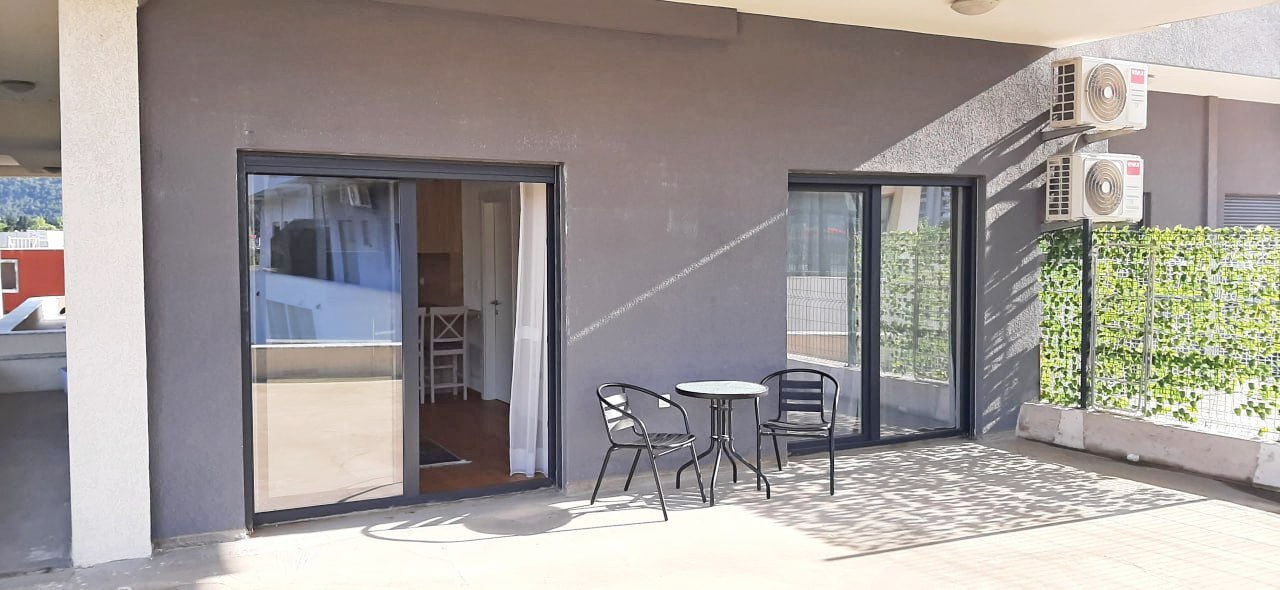 Luxury 1BR Apartment in Centar, Bar - Ideal Investment Opportunity 8