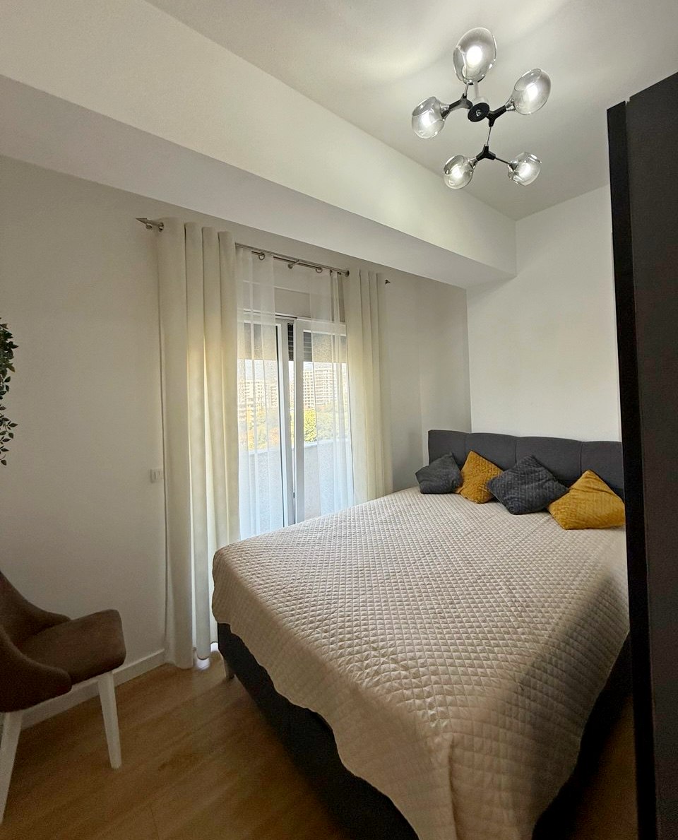 Luxurious 1BR Apartment in Bar Center, Montenegro 7