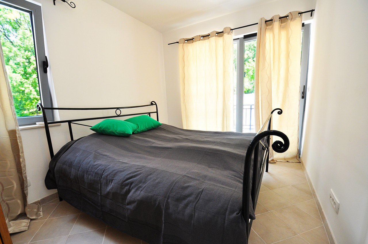 Apartment for sale in Risan, Kotor