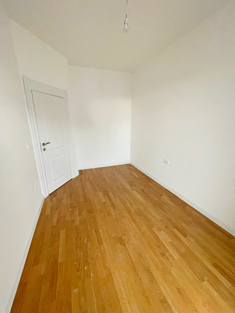New Apartment with Sea View in Bar Center 3