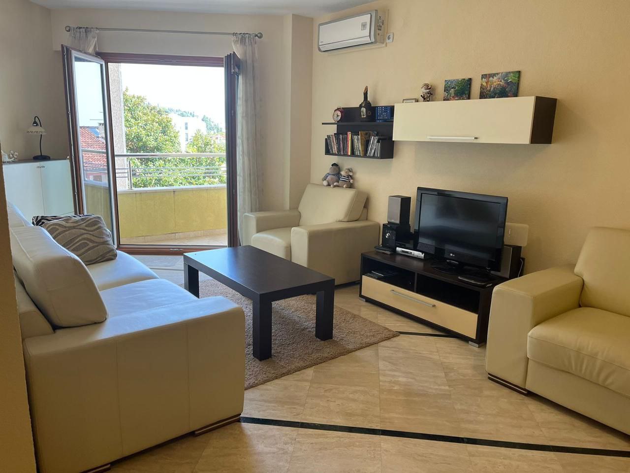 Apartment near the Sea in Herceg Novi