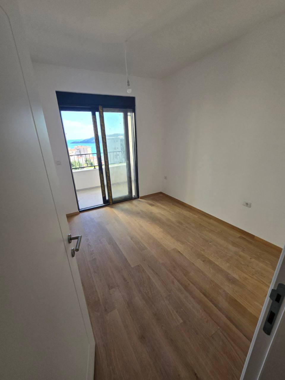 1 bedroom apartment in new complex, Becici 3