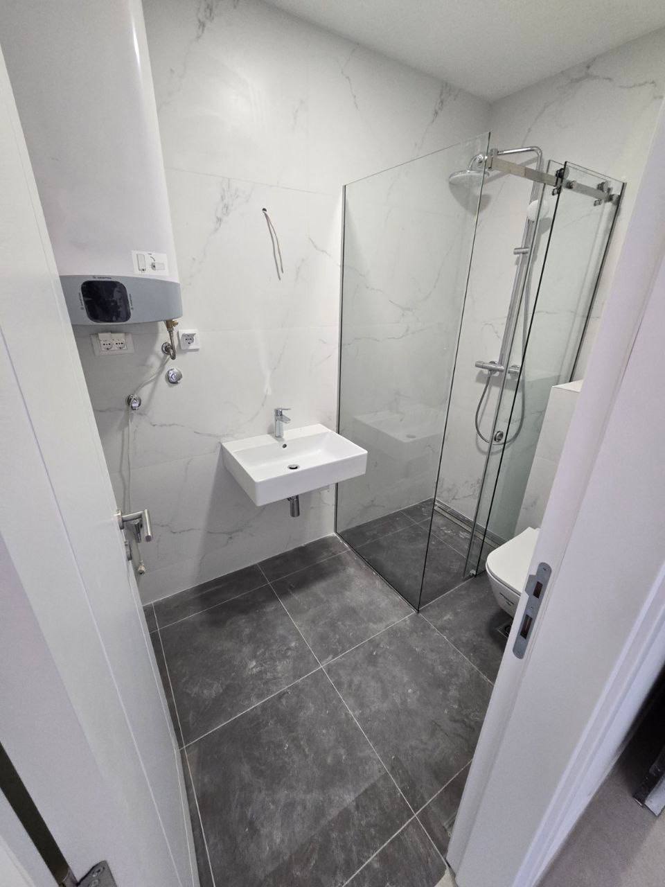 1 bedroom apartment in new complex, Becici 7