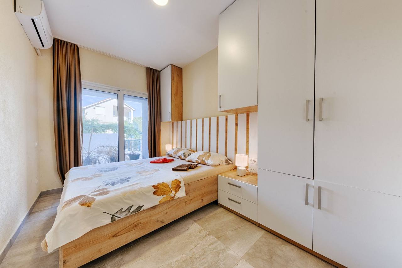 Modern Apartment Hotel in Utjeha 2