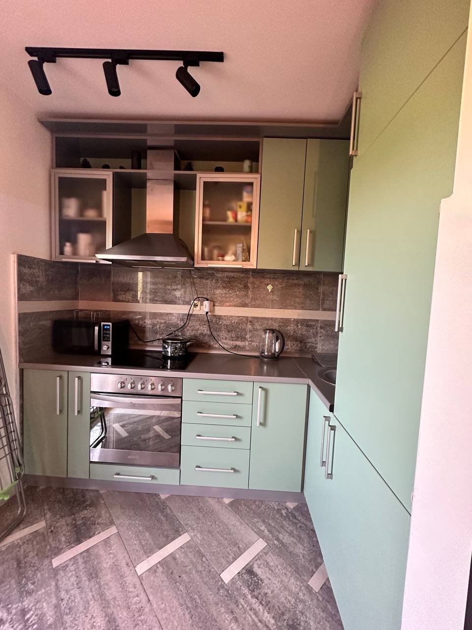 2 Bedroom Apartment with Sea View in Budva (Seoc) 7