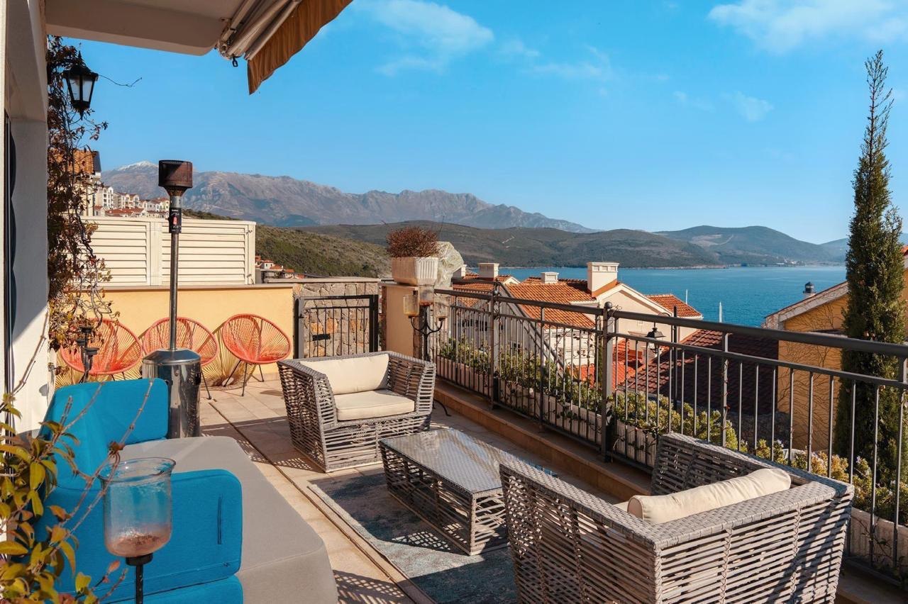 Spacious Townhouse with Sea View Terrace in Marina Village, Luštica Bay 10
