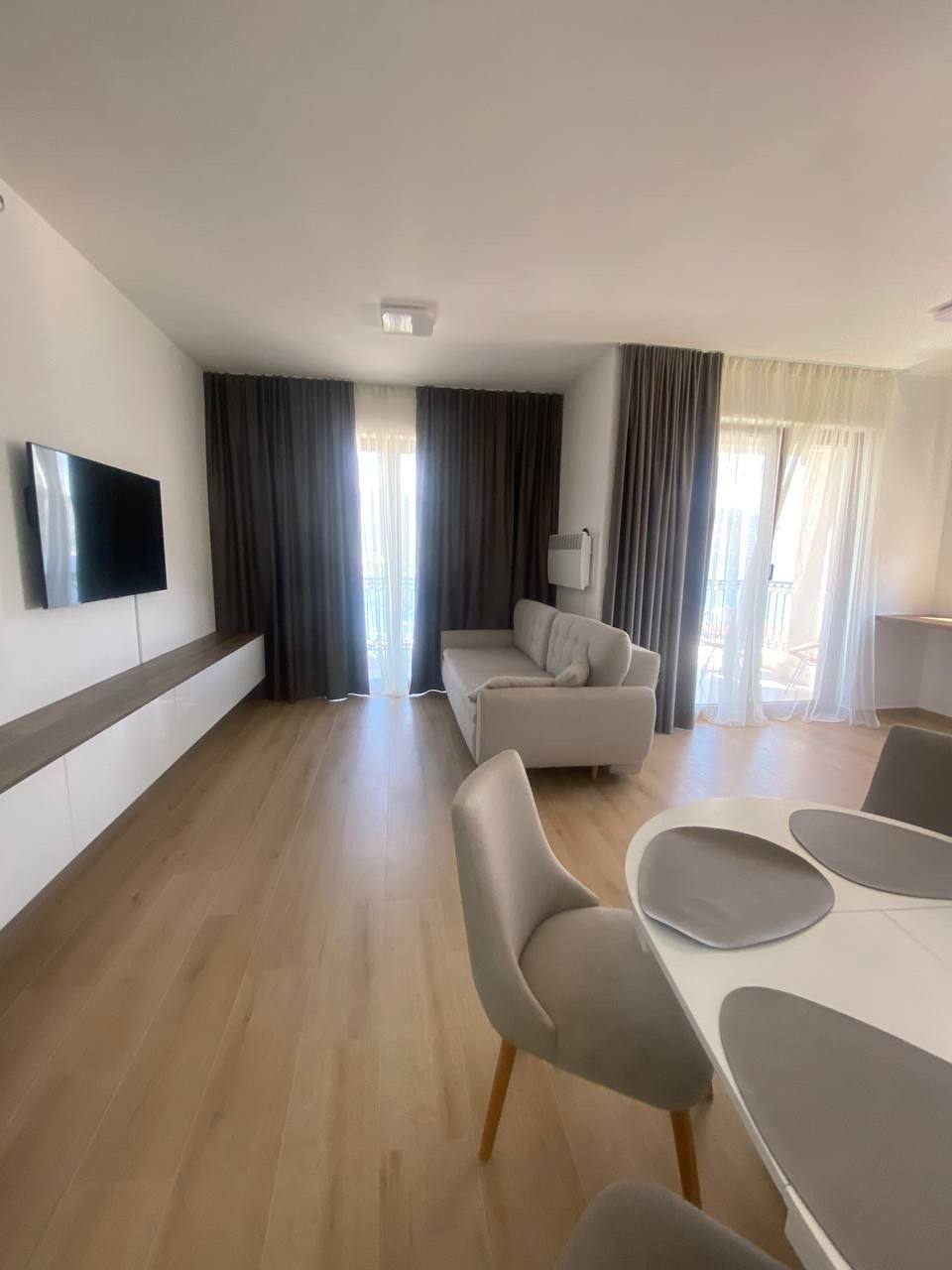 2-bedroom apartment near School Adriatica, Budva 6
