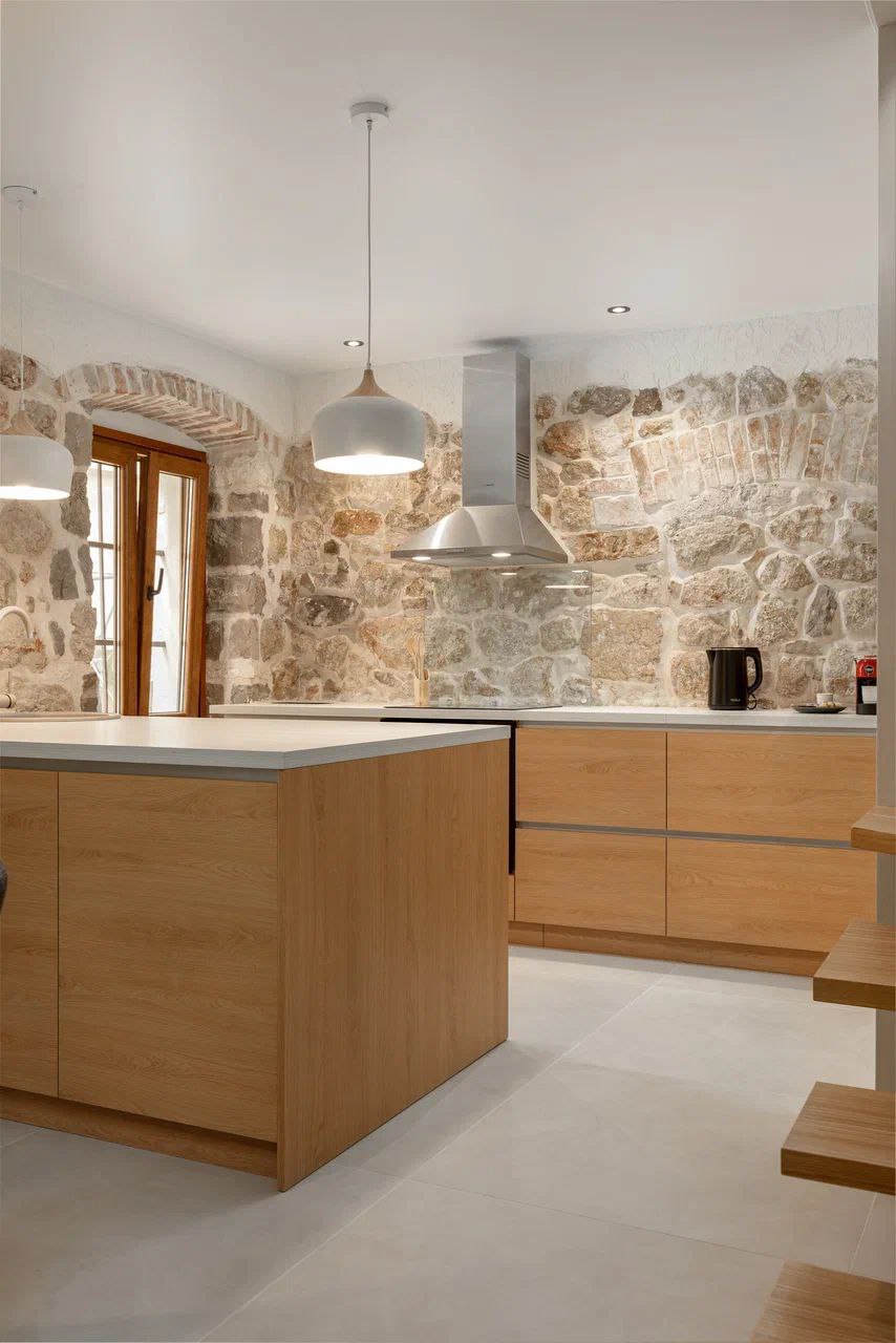 Fully Renovated Historic House in Kotor, Shkaljari 5