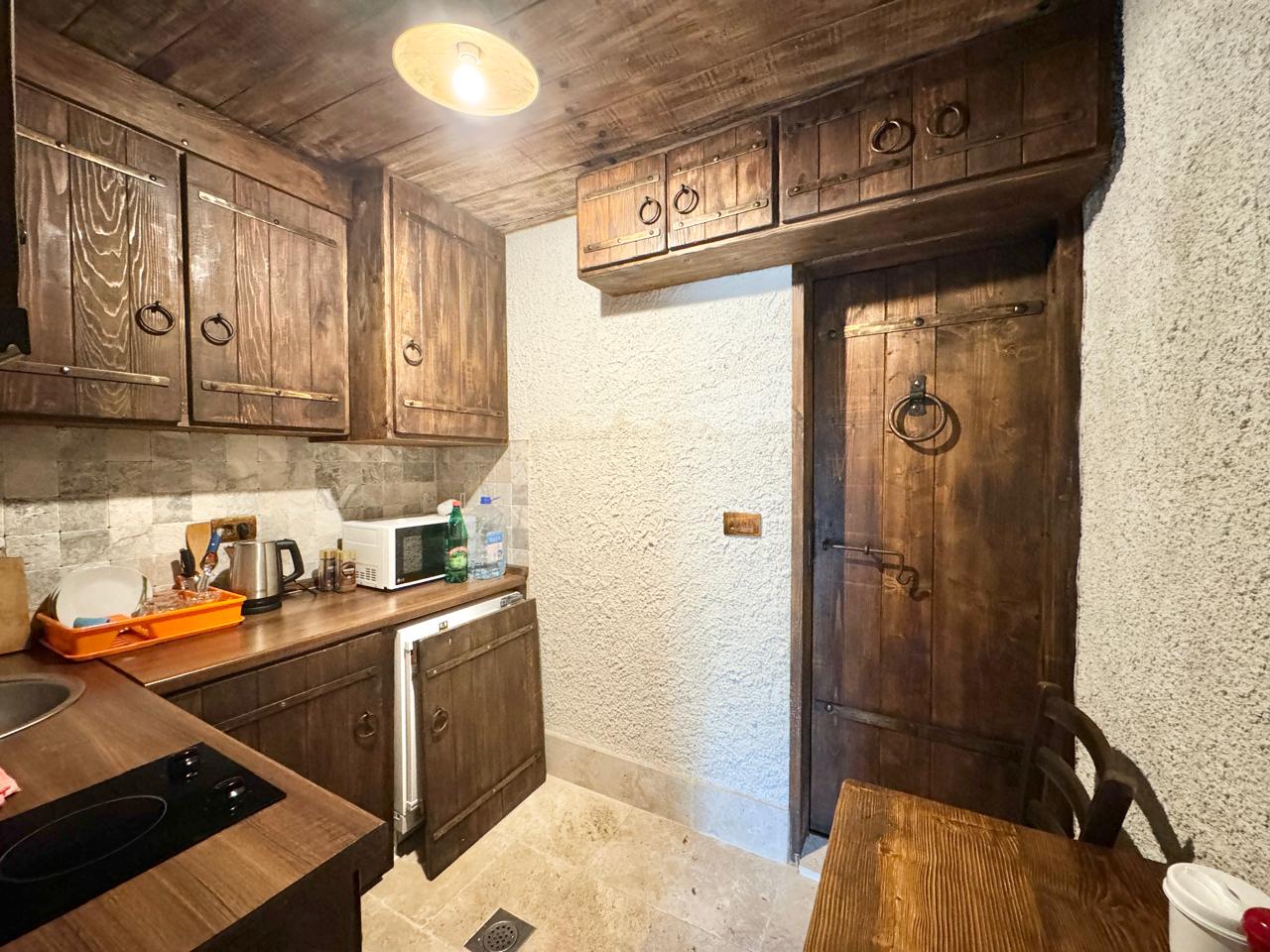Studio Apartment in Budva 5