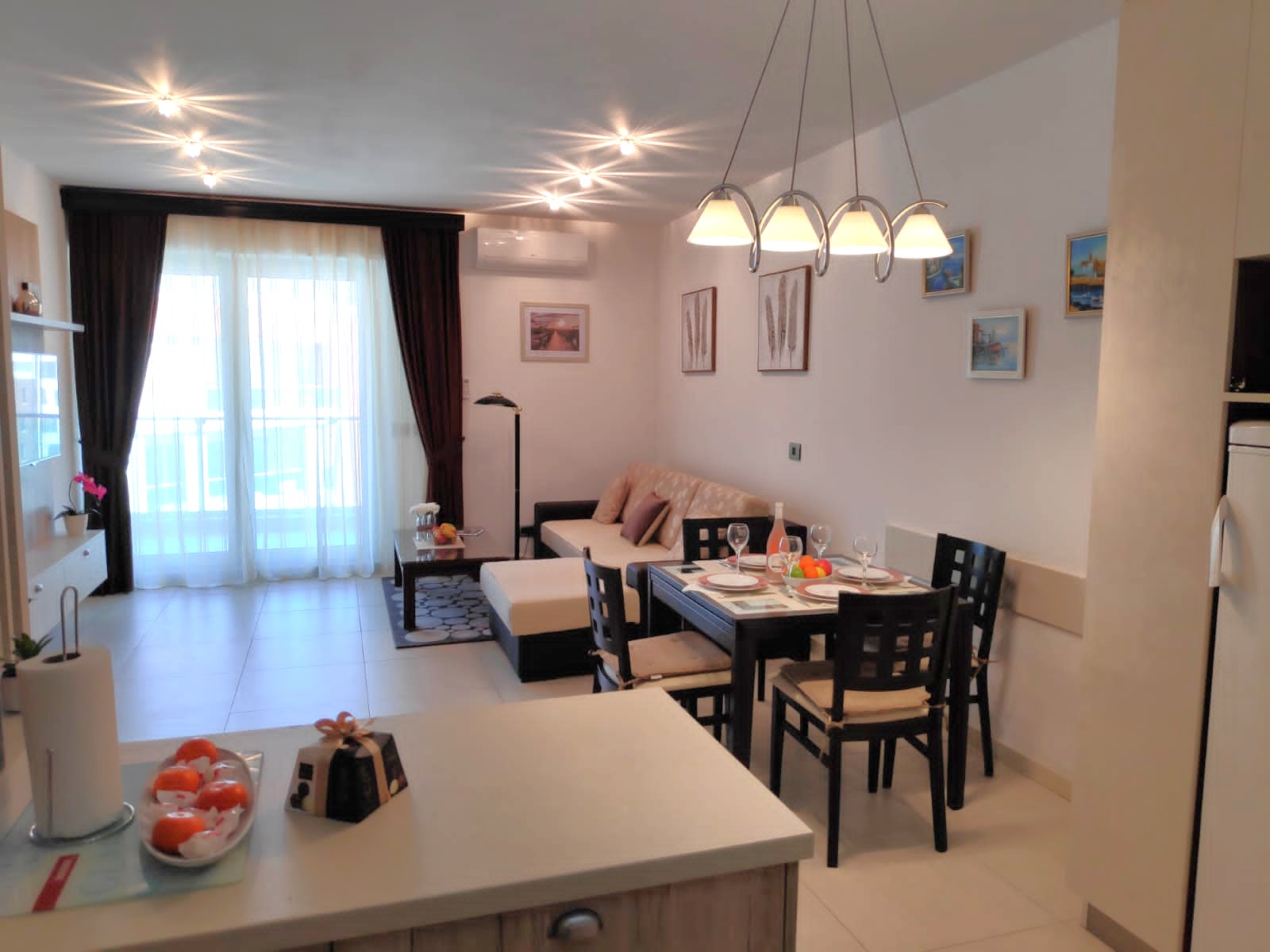Apartment with Sea View in TQ PLAZA 2