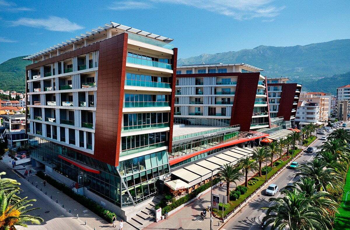 Apartment with Sea View in TQ PLAZA 5