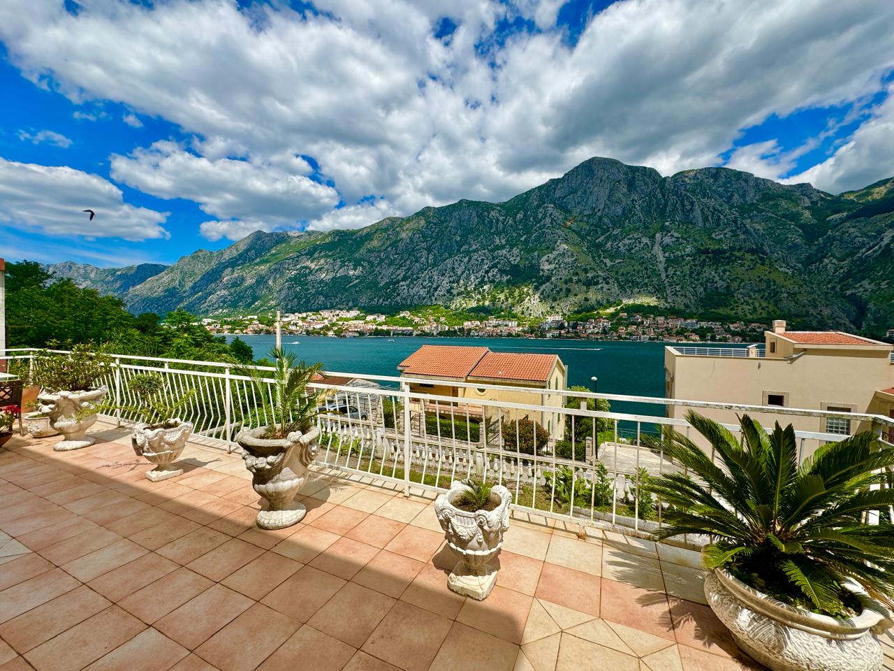 Villa with Stunning Views in Kotor 9