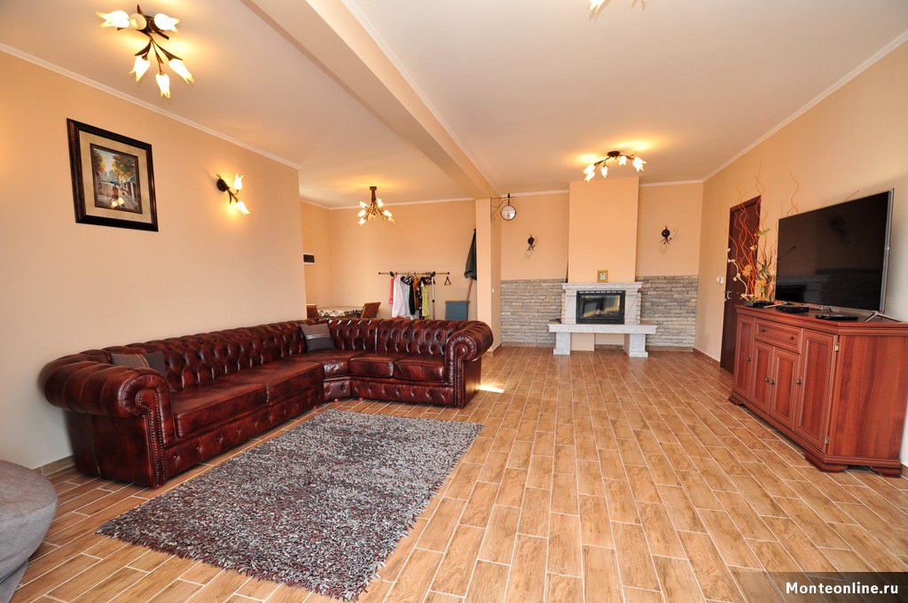 Wonderful Villa with Sea Views in Baošići 4