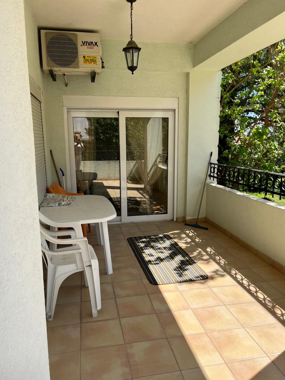 Cozy 2-bedroom apartment with a swimming pool 11