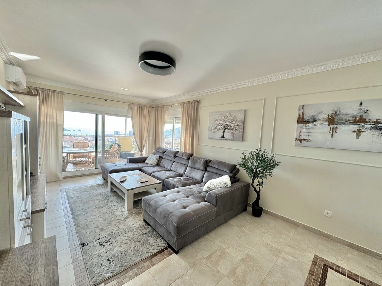 Modern One-Bedroom Apartment with Sea View in Budva