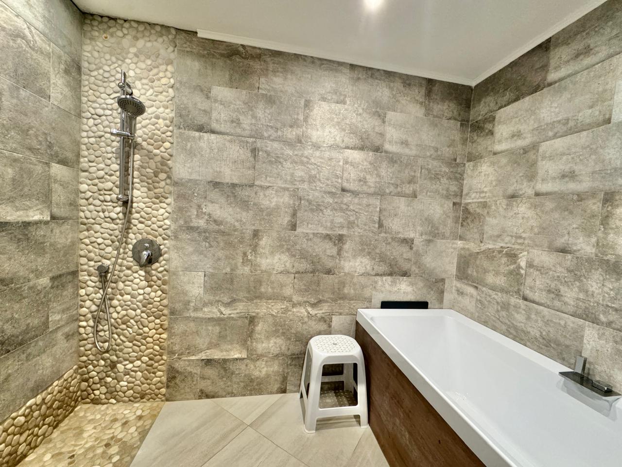 Luxury Sea View Duplex in Budva 12