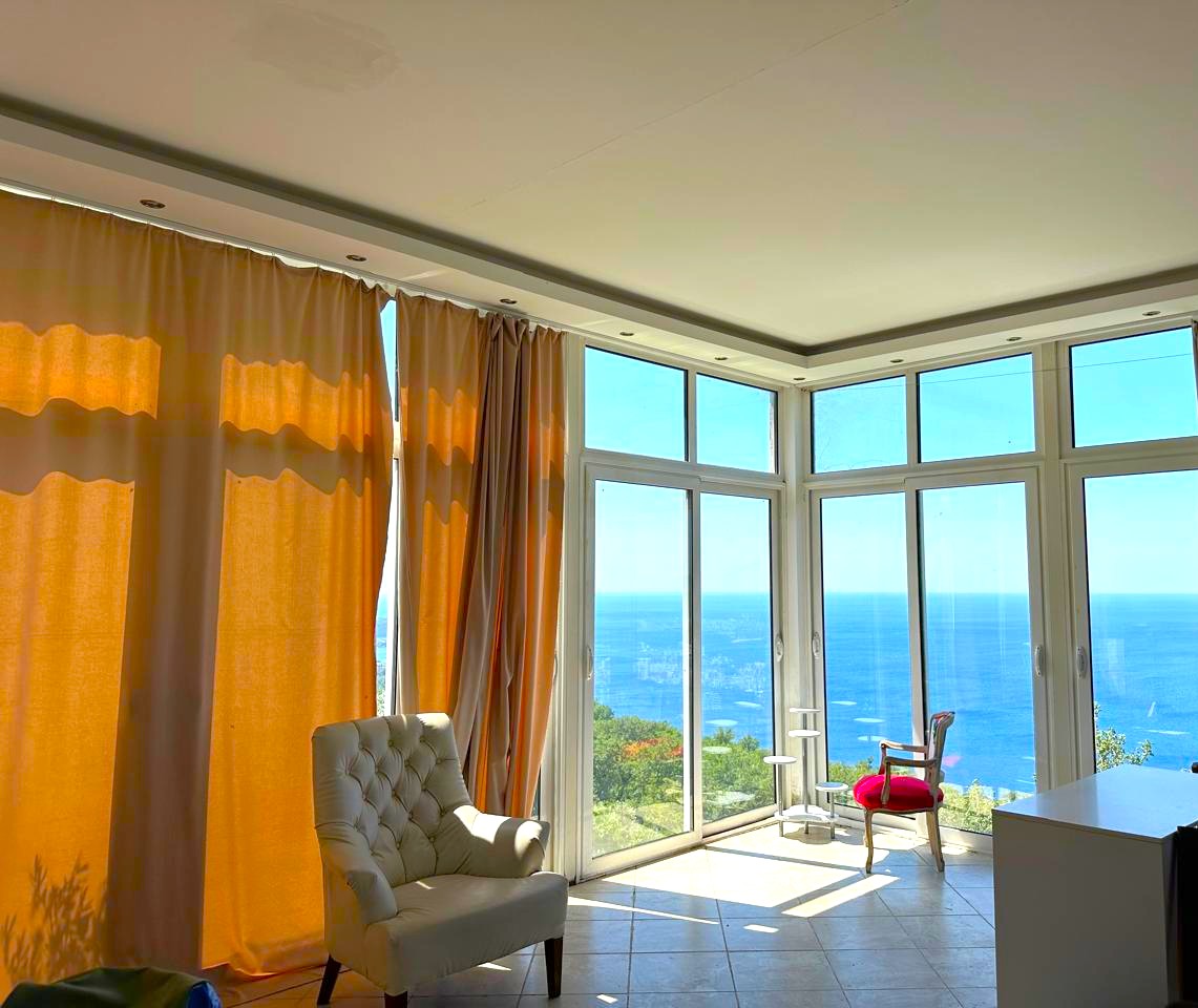 Villa with Pool and Panoramic View in Podbabac 4
