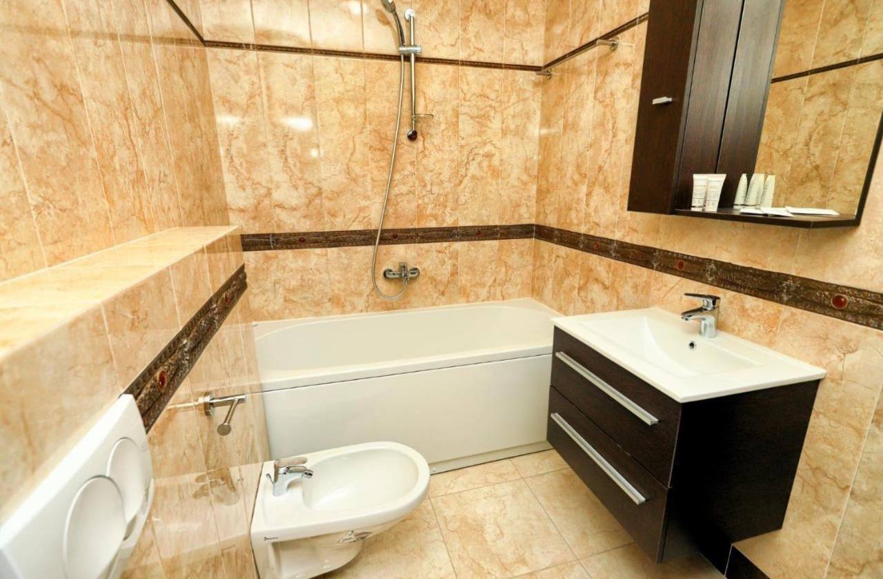 Sale Property in Walking Distance to the Beach in Becici 7