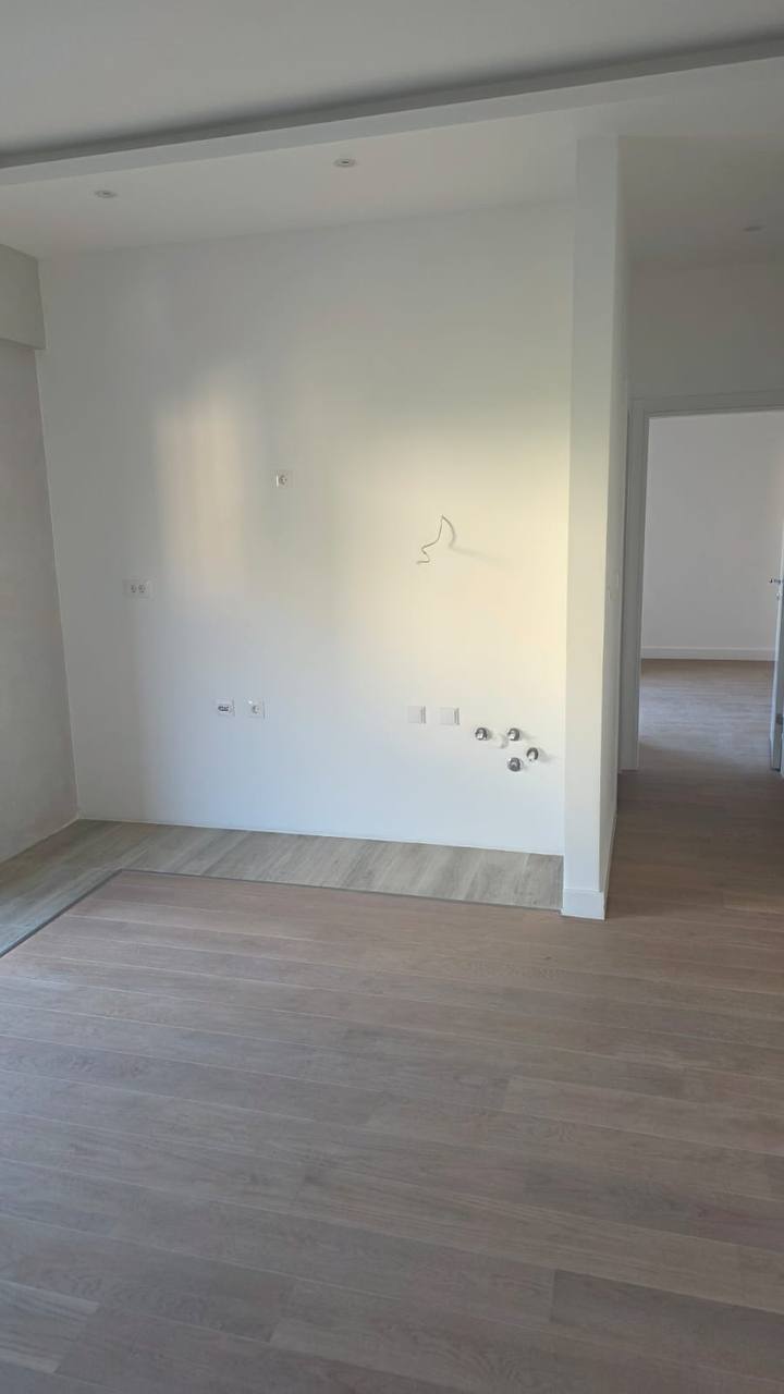 1 Bedroom Apartment in Twin Towers, Becici 5