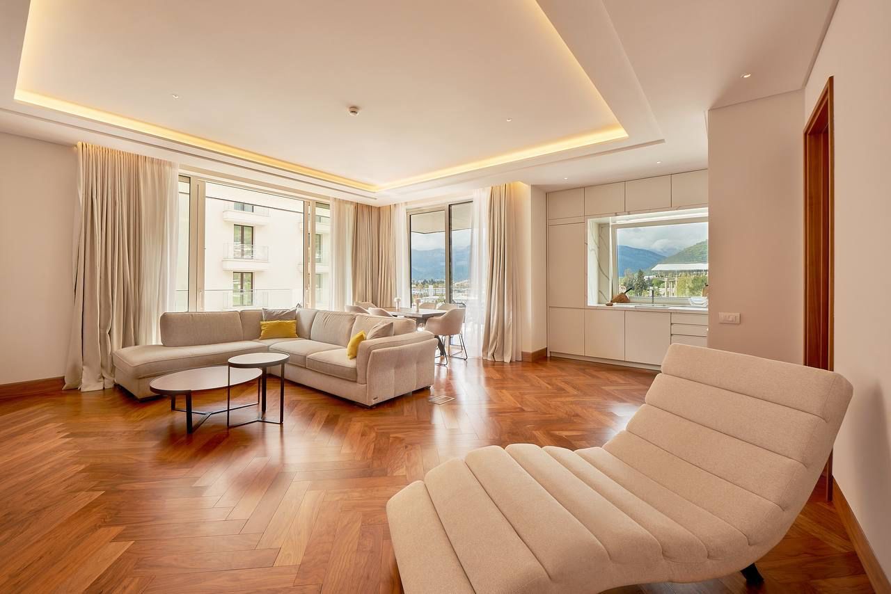 2 Bedroom Apartment in Elena Building, Porto Montenegro, Tivat 3