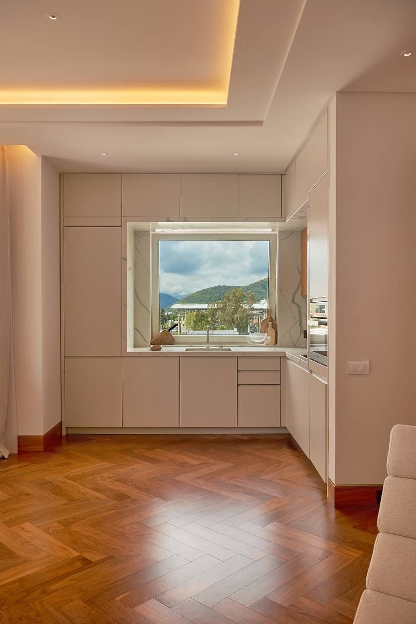 2 Bedroom Apartment in Elena Building, Porto Montenegro, Tivat 5
