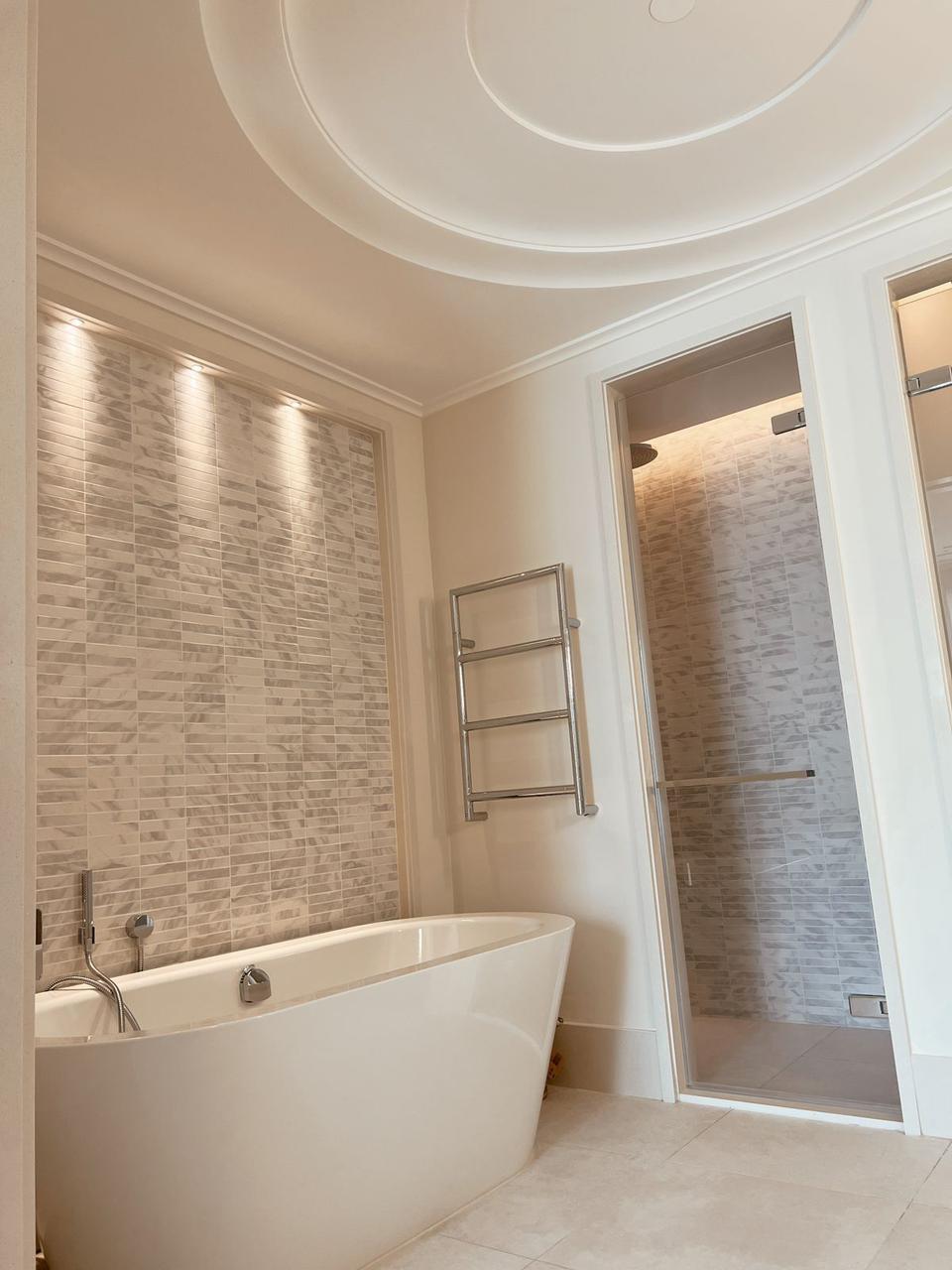 Premium-Class Apartment in Hotel Regent, Building Bay, Tivat 4