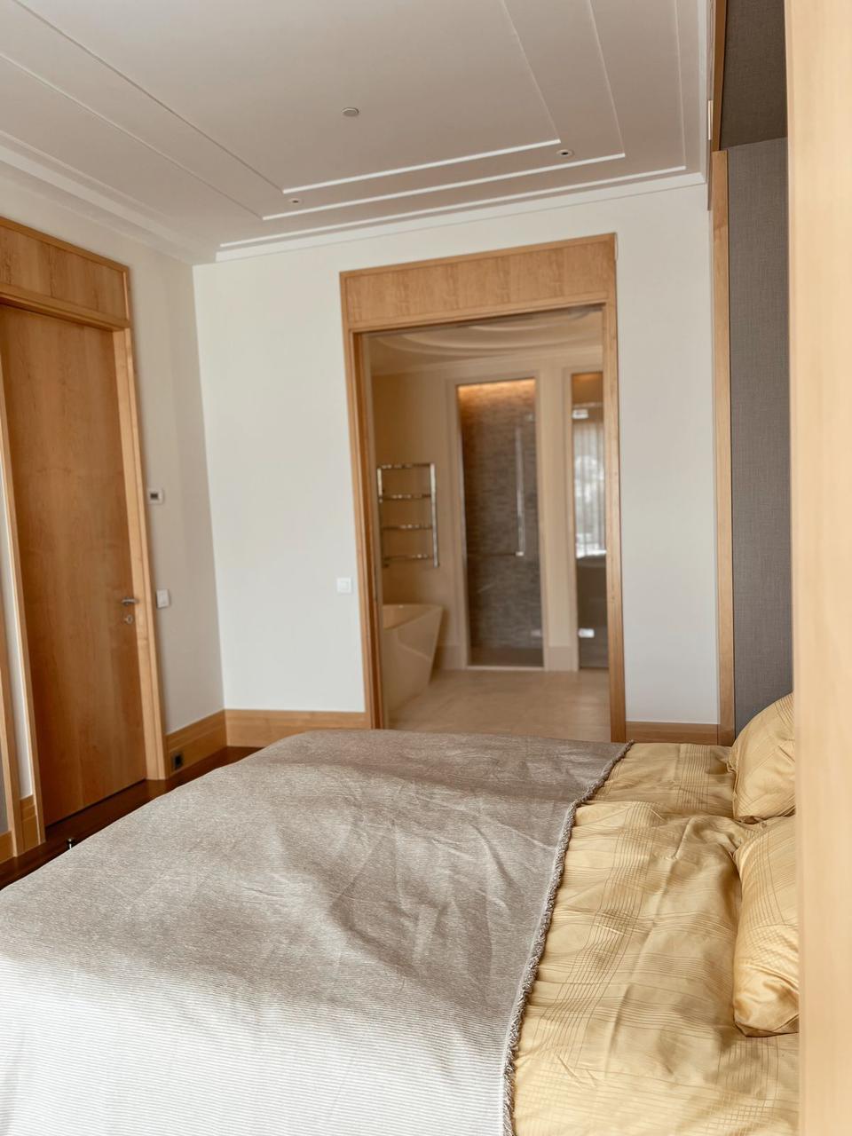 Premium-Class Apartment in Hotel Regent, Building Bay, Tivat 5
