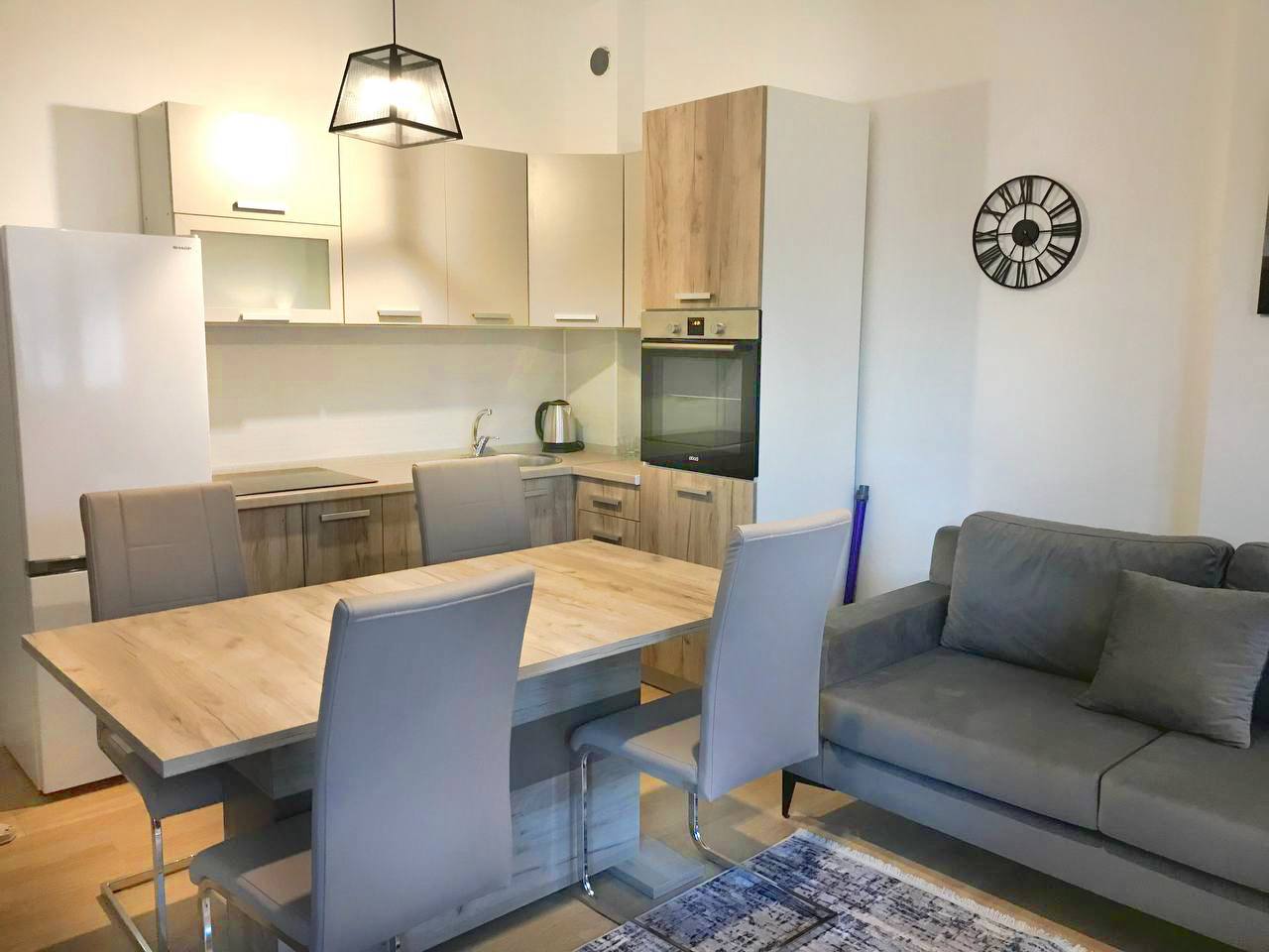 Premium Class Apartment with Sea and Mountain Views 3