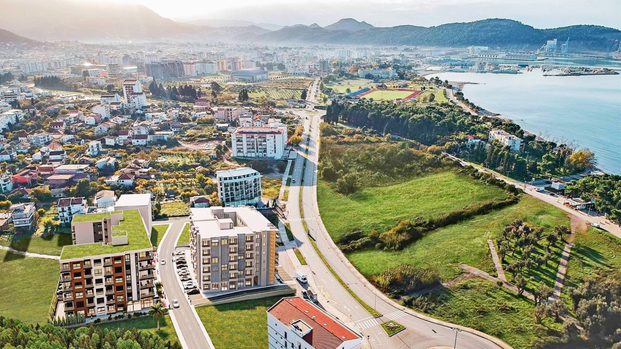 1-bedroom apartment with sea view in Novi Bar 8