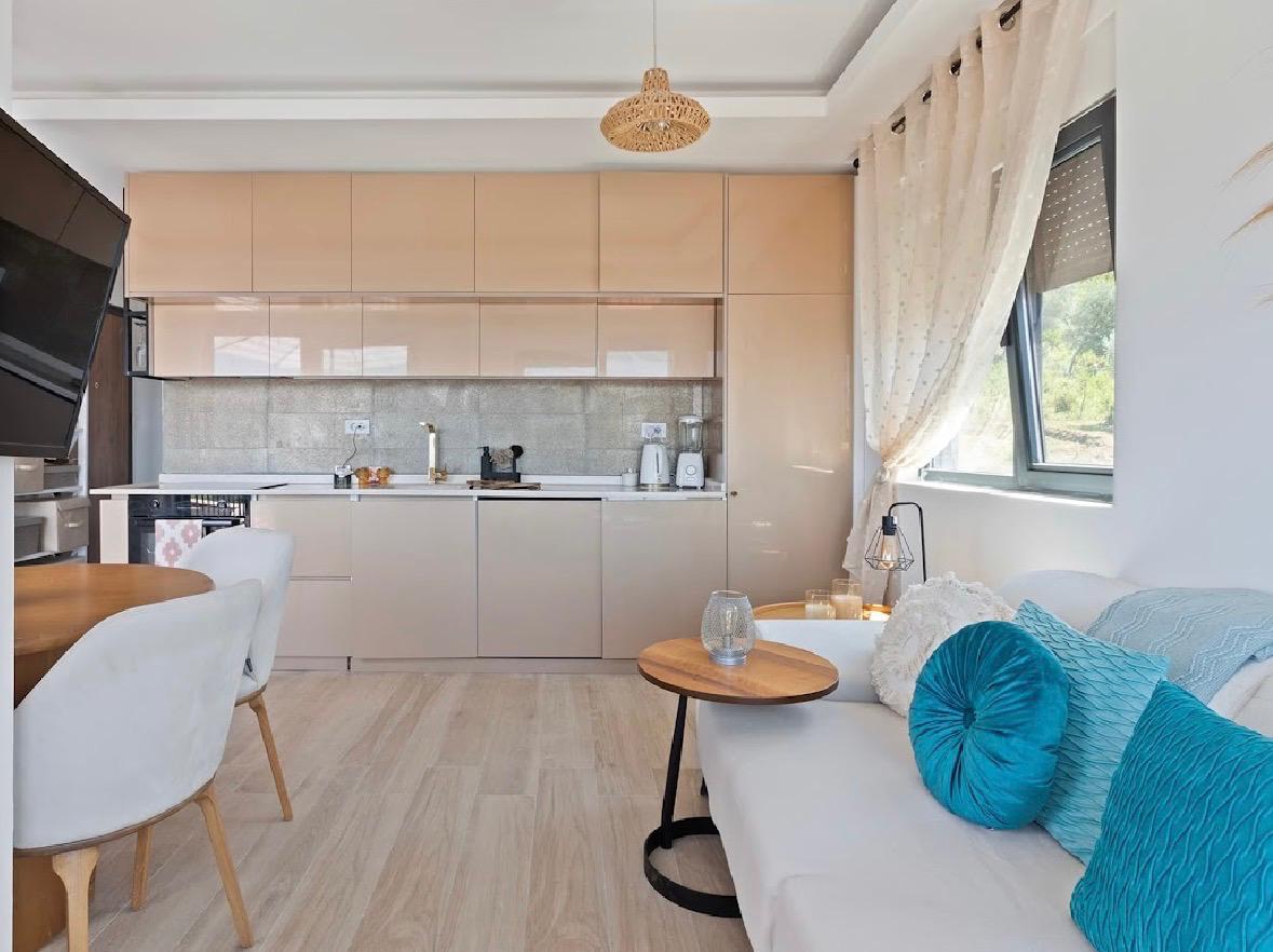 Tivat Kava Apartment with 2 Bedrooms and Sea View 5