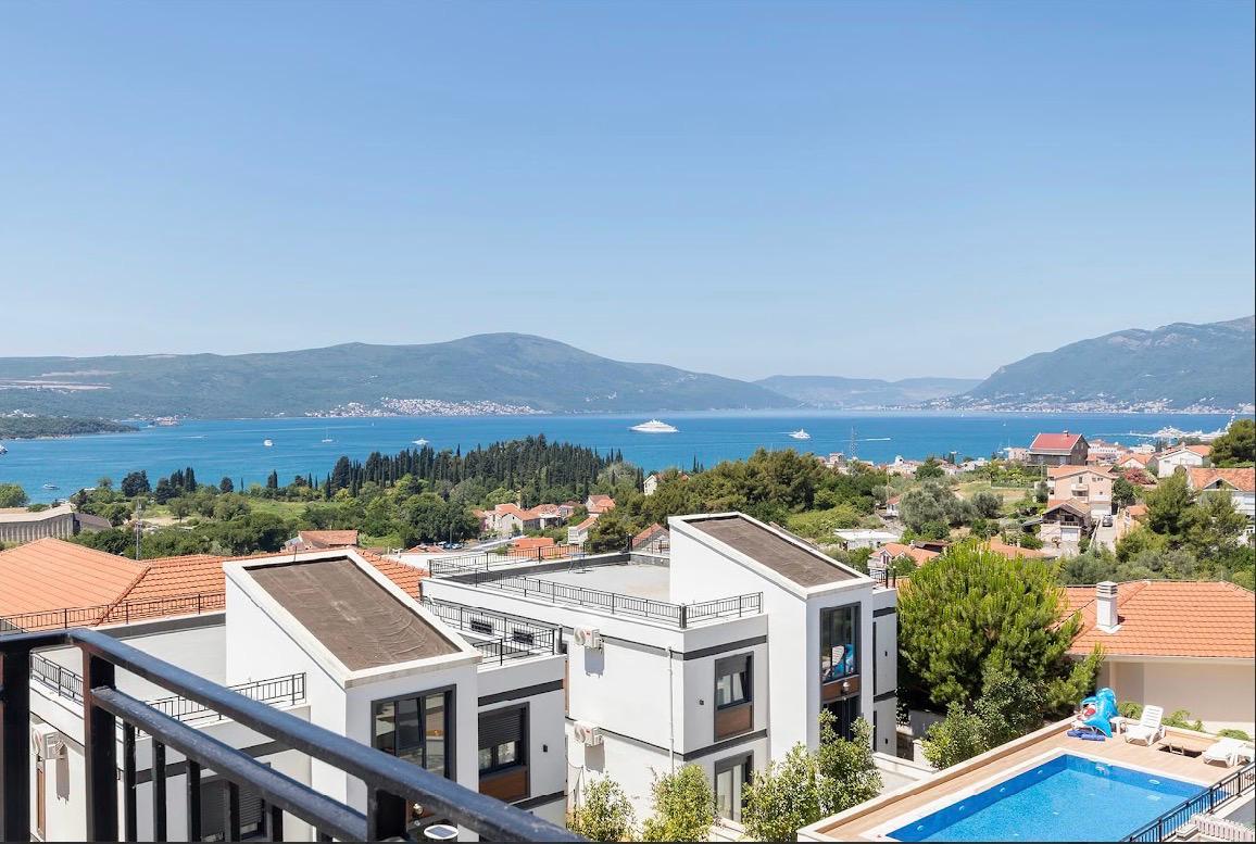 Tivat Kava Apartment with 2 Bedrooms and Sea View 7