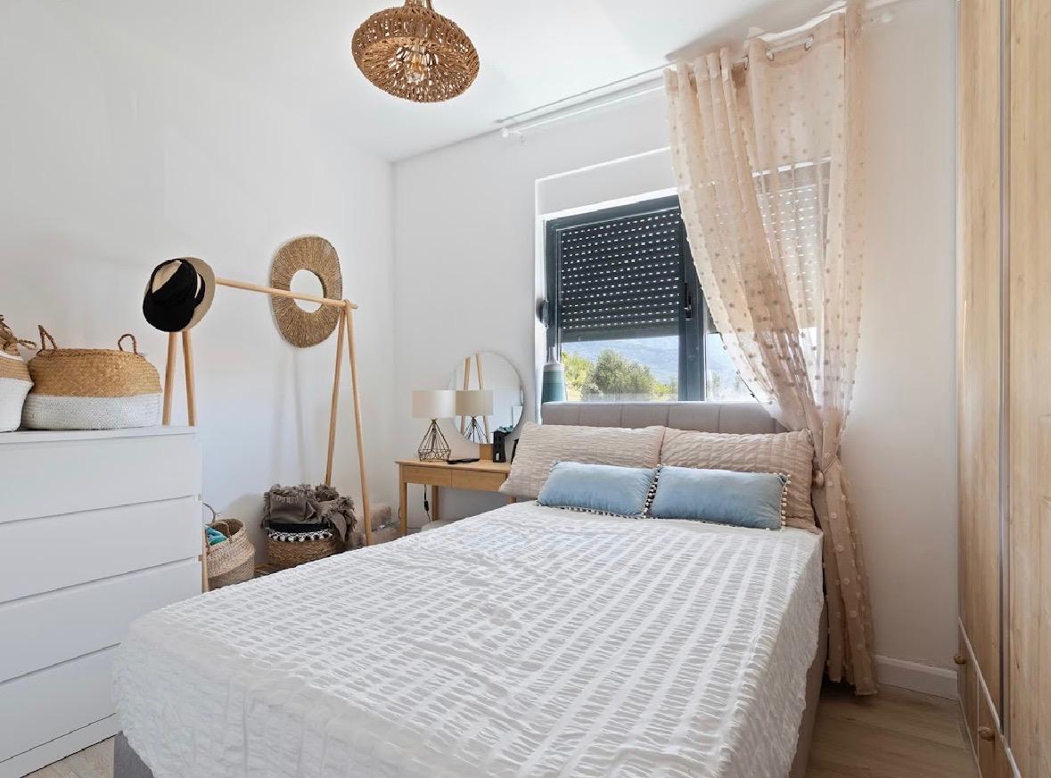 Tivat Kava Apartment with 2 Bedrooms and Sea View 9