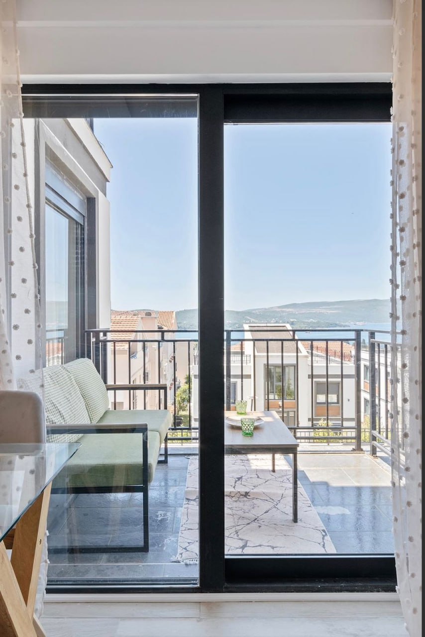 Tivat Kava Apartment with Panoramic Sea View 3