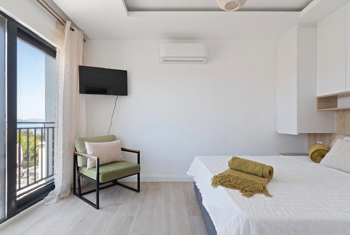 Tivat Kava Apartment with Panoramic Sea View 10