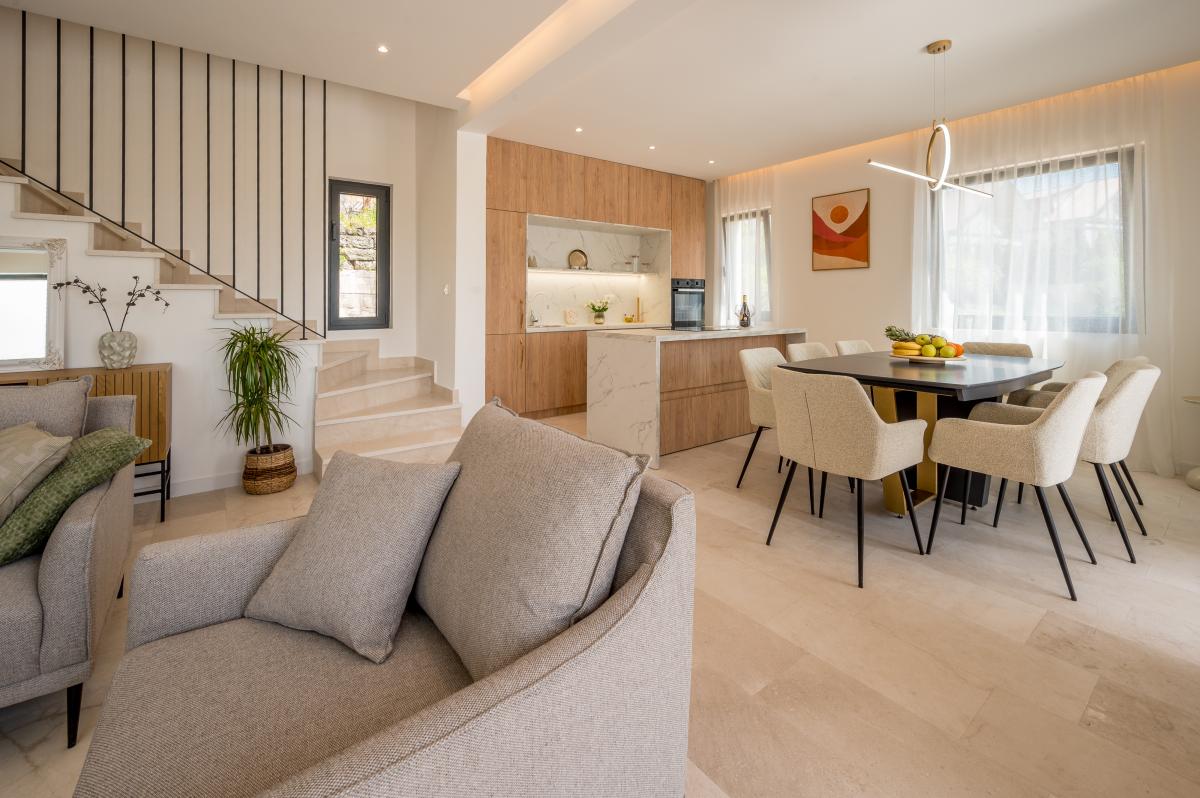 Modern Villa with Stunning Views in Tivat 5