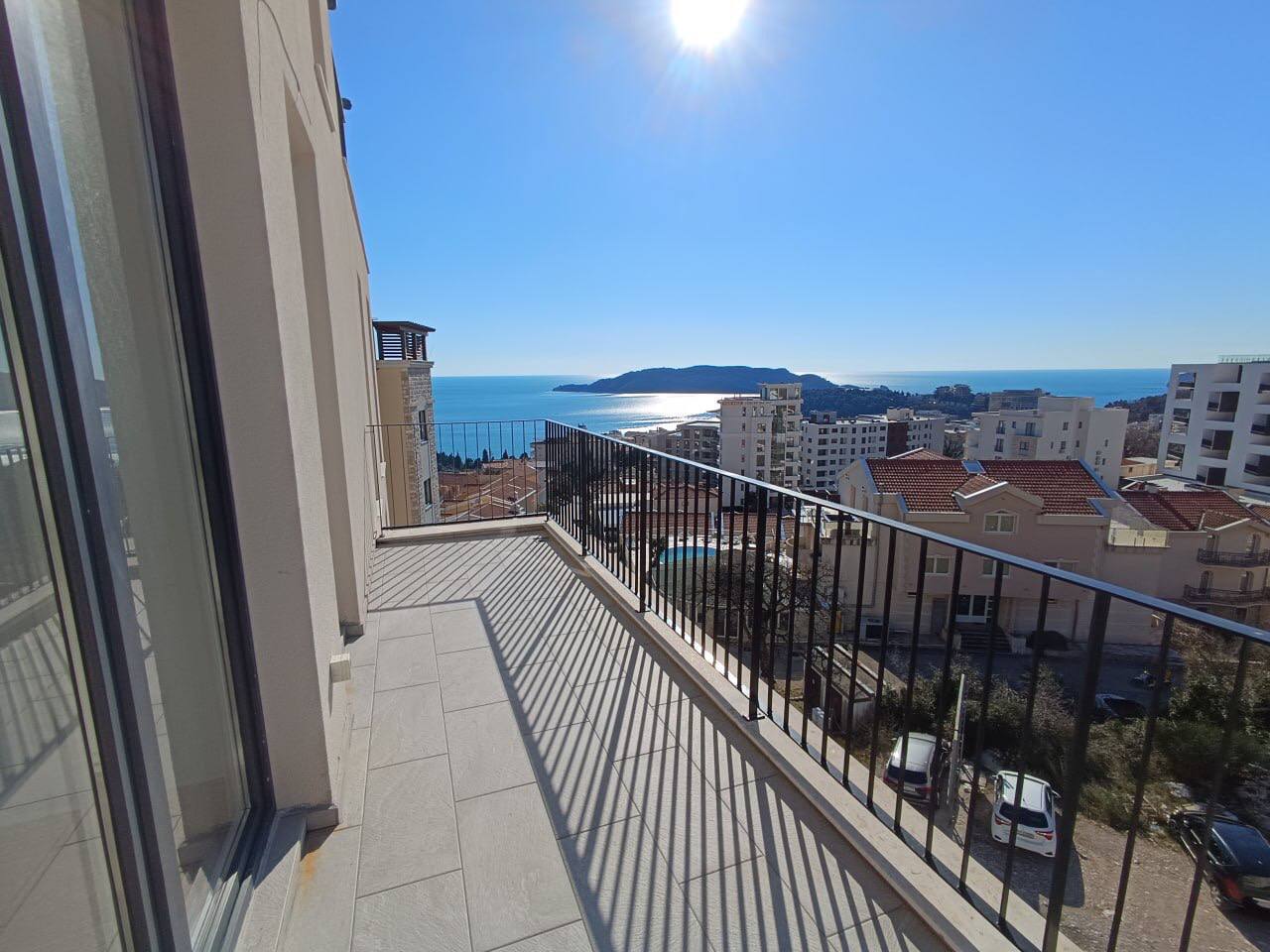 Sea View Apartments in Becici 5