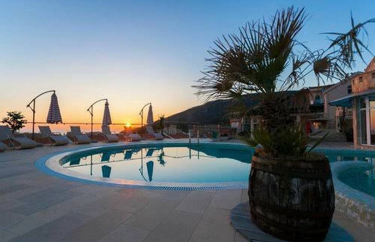 Sea View Apartments in Becici 7