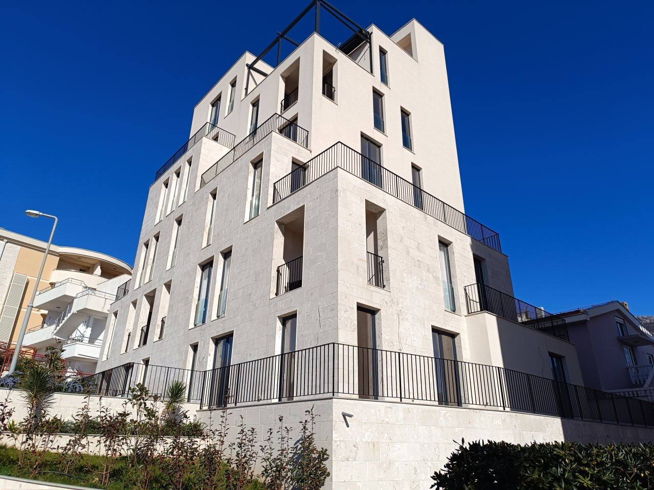 Sea View Apartments in Becici 8