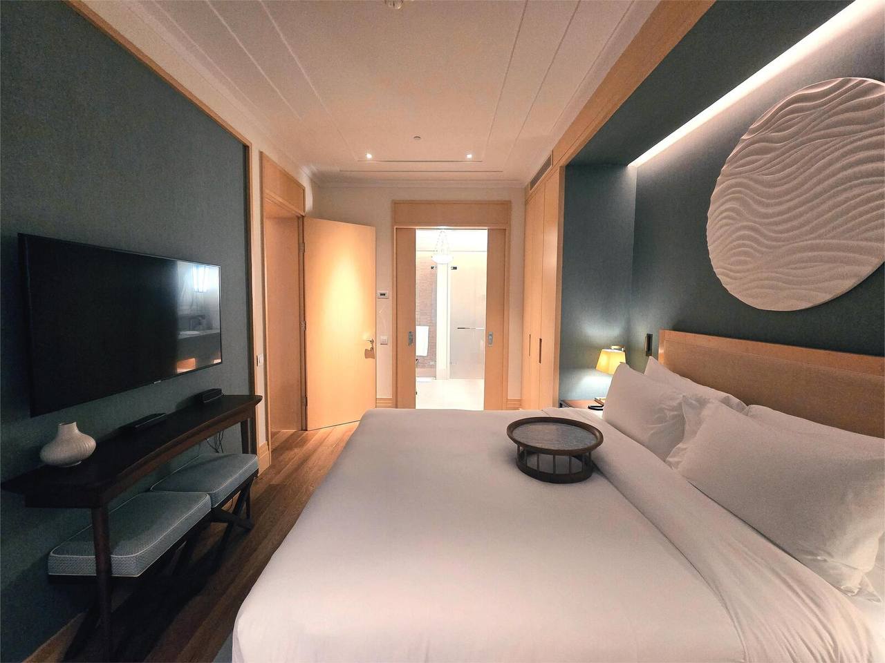Exclusive apartment in Porto Montenegro with Regent Pool Club access 8