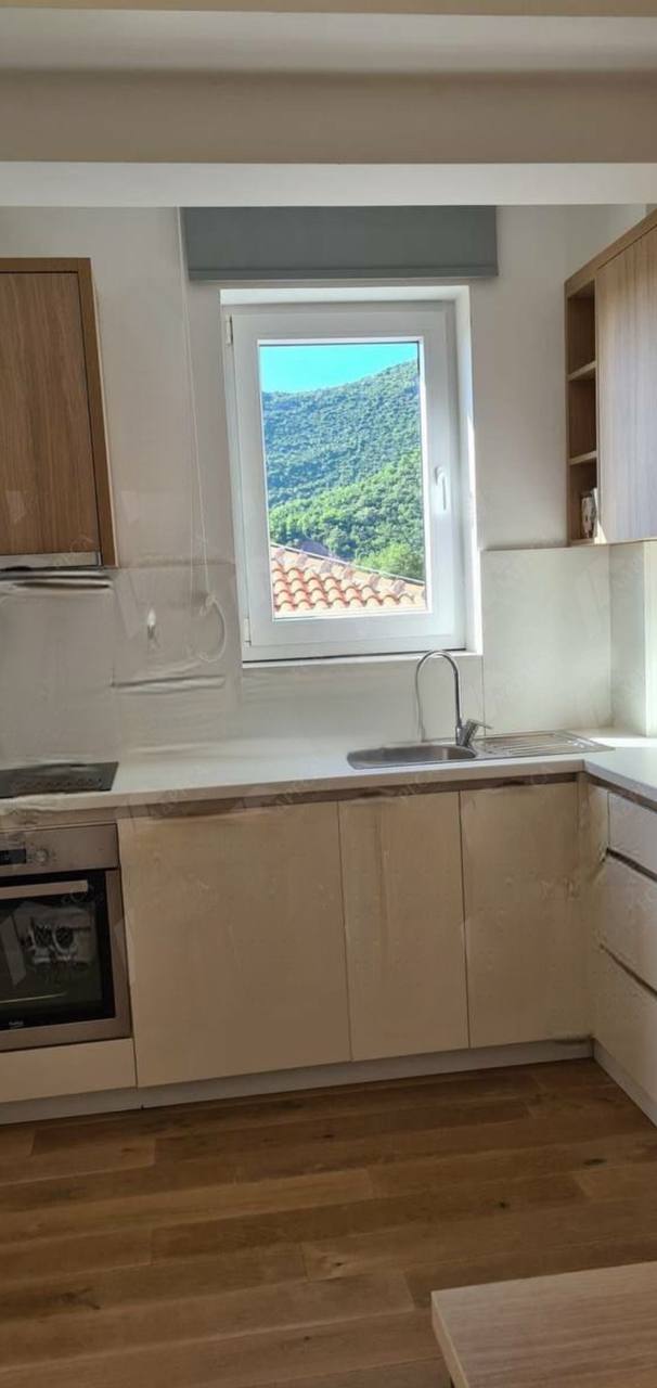 Cozy 1-Bedroom Apartment in Becici 2