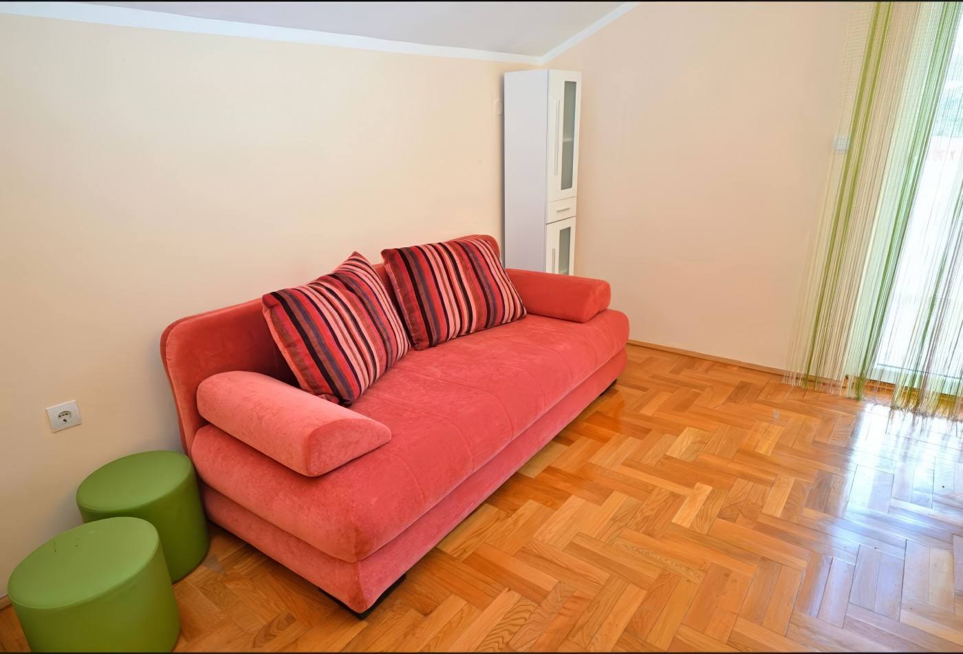 Two-level apartment with 2 bedrooms in Budva center 4
