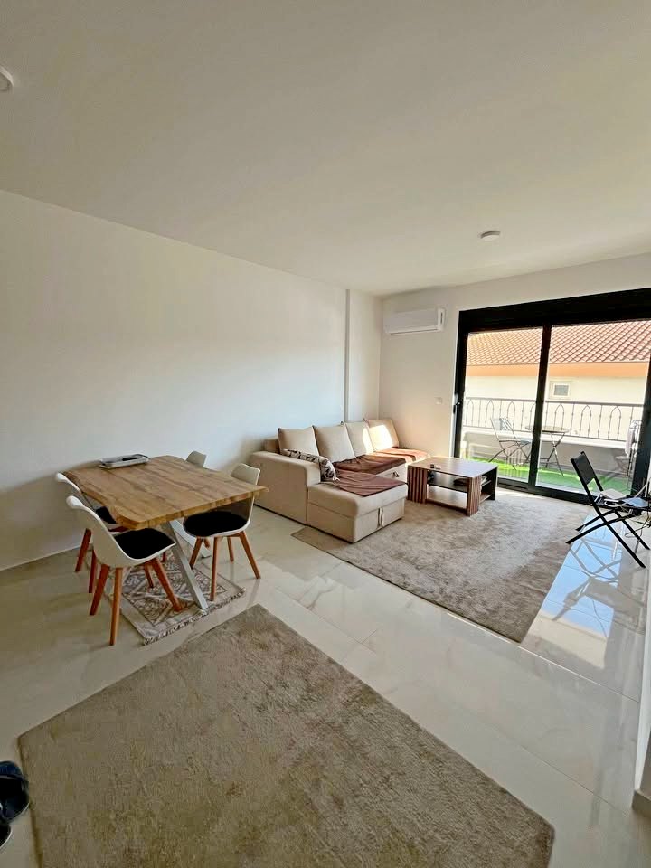 New 1-Bedroom Apartment in Celuga, Bar 6
