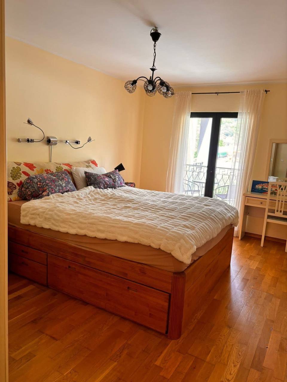 Three-story townhouse with 4 bedrooms in a gated complex, Lastva Grbalska, Kotor community 7